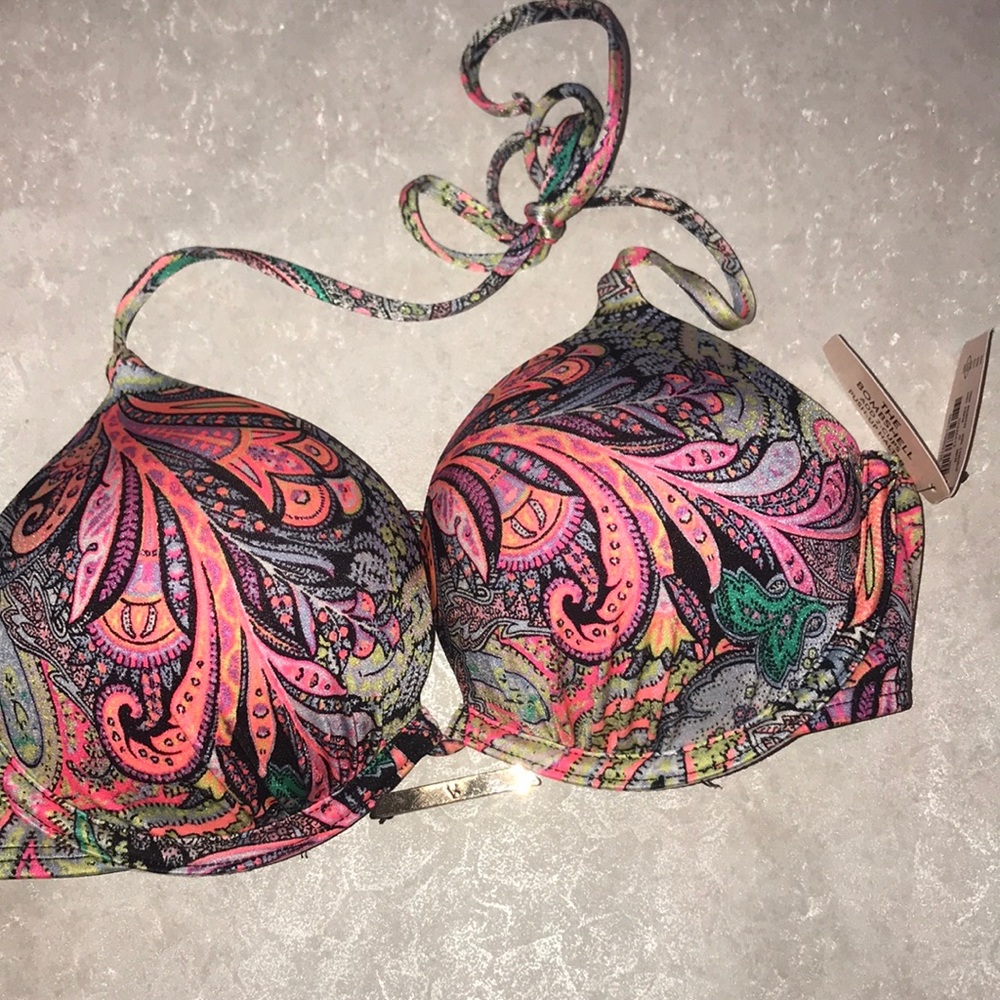 - 34B- HTF VICTORIA'S SECRET Swim 'Bombshell' Add-2-cups